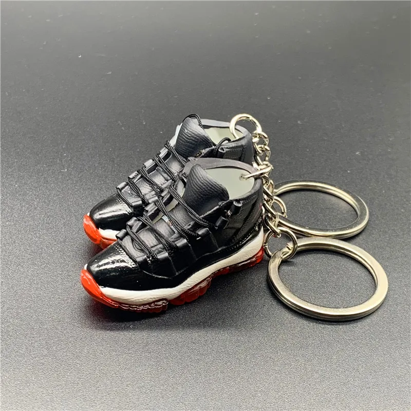

Dropshipping Free Shipping 1/6 SCALE Handcrafted Creative 3D Sneakers Mini Keyring sneaker shoe keychains