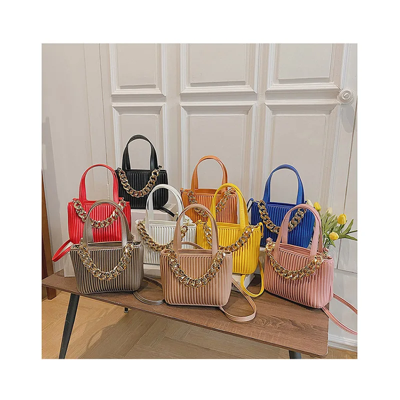

New Luxury Women Shoulder Bags Thick Chains Design Purses Clutch Bags Ladies Hand Bag Pleated Handbags Fashion Portable Totes