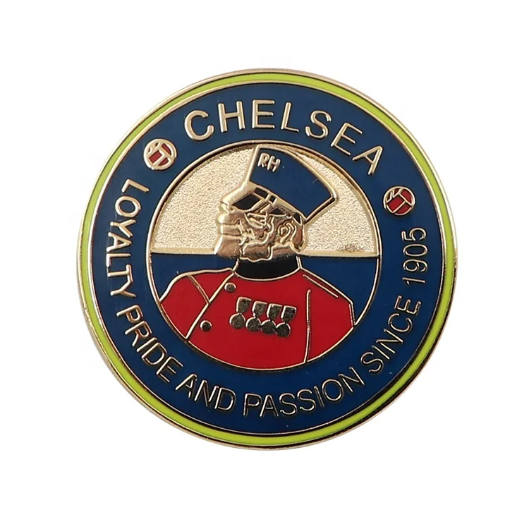 

Promotional Custom round red and blue hard Enamel zinc alloy Football Club lapel Pin badge, Custom color