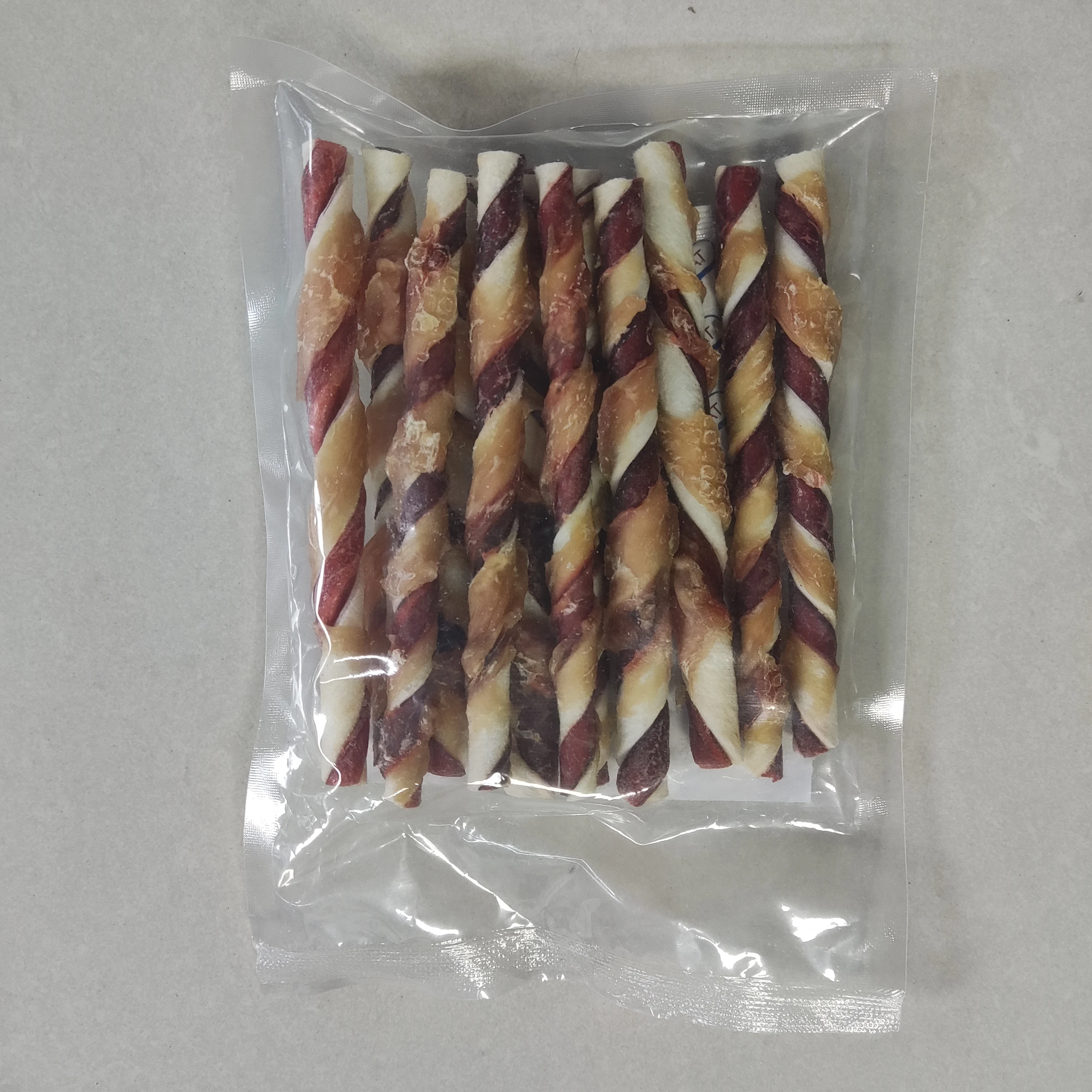 

Factory OEM Package Real Chicken Dog Treats Healthy Triple Flavor Twists Dry Dog Food
