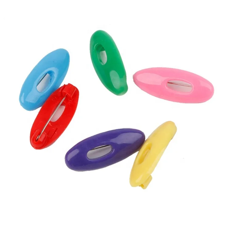 hijab pin 01.jpg