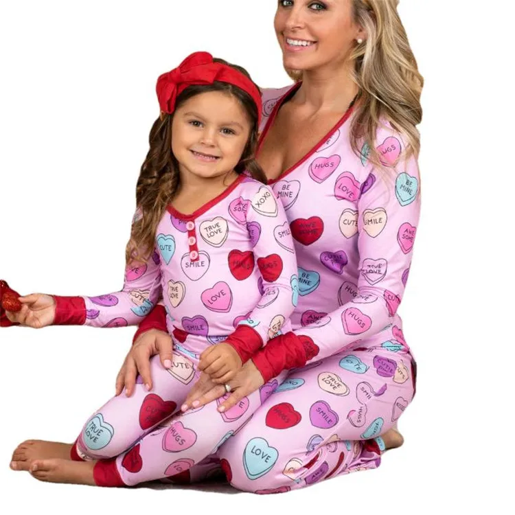 

Hot Sale Plus Size Valentines Day Matching Family Onesie Love Printing Casual Mommy And Me Pajama Set For Homewear, Pink