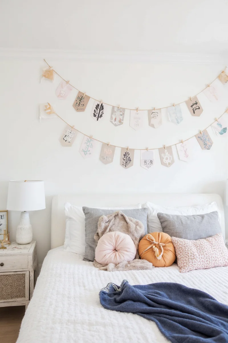 10 family friendly decorations above bed that are stylish and safe