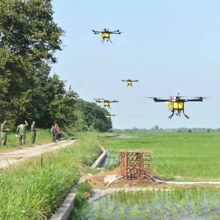 

Sprayer drone 10L10kg agricultural pesticide aircraft uav professional sprayer drone agras drones for agriculture purpose