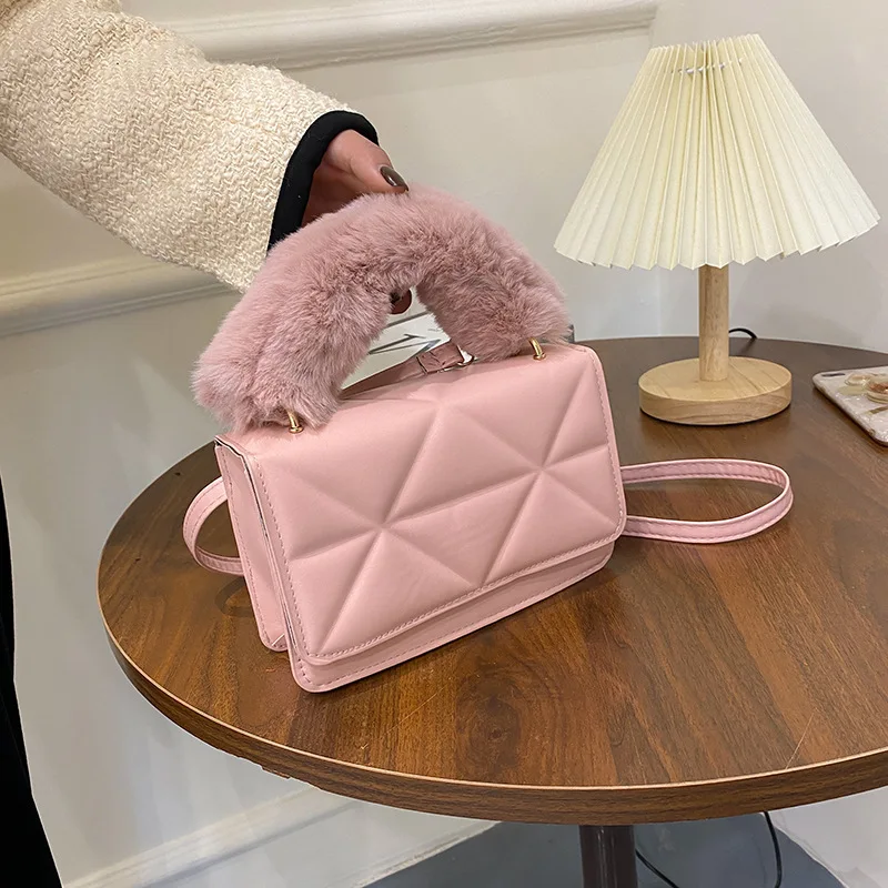 

2021 Fall Winter Bags Women Handbags Ladies Shoulder Luxury Wholesale Fur Handbag