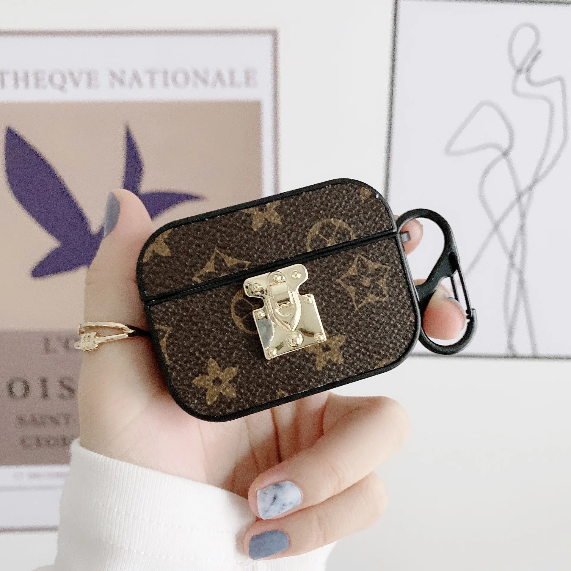 

Custom for Apple Airpods 1 2 pro leather case cover keychain luxury handbag wholesale, 5 colors