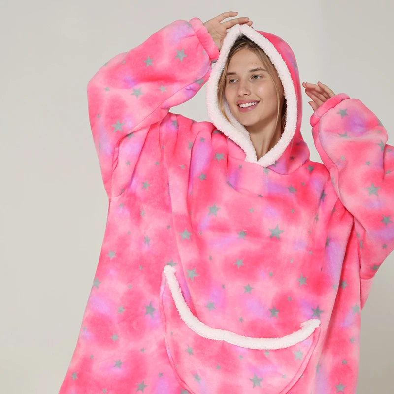 

OEM Oversized Cozy Hoodie Blanket Wearable Hoodie Sweatshirt Blanket With Sleeves