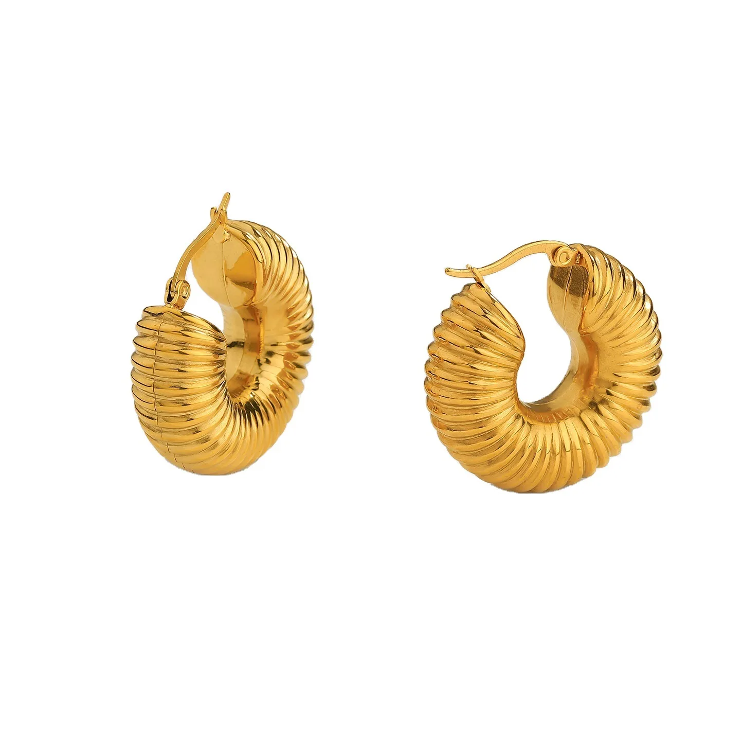 

2021 New Arrivals 18k Real Gold Plating Tube Carved Huggie Earrings Chunky Stainless Steel Thick Round Hoop Earrings For Girls