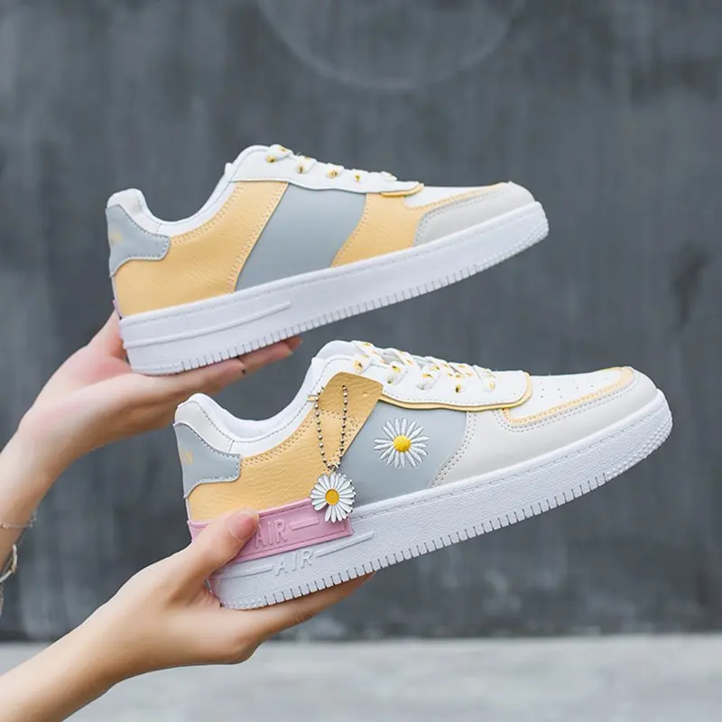 

White Shoes Women Sneakers Plush Winter Ladies Lace-Up Flat-Heel Round-Toe Warm