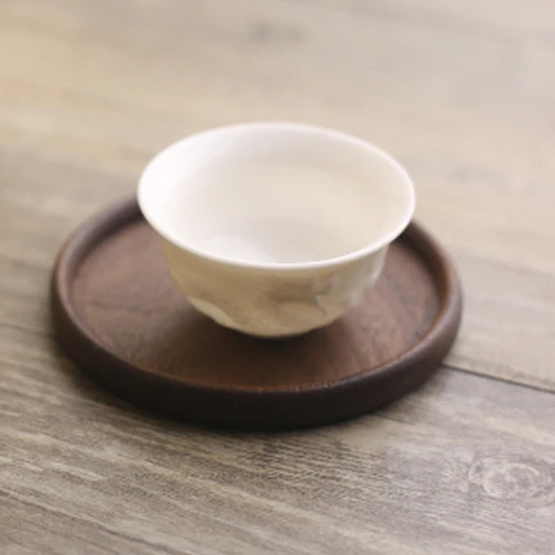 

Custom Logo bamboo dining anti slip heat insulation mat creative round solid wood coffee tea cup mat coaster, Natural color