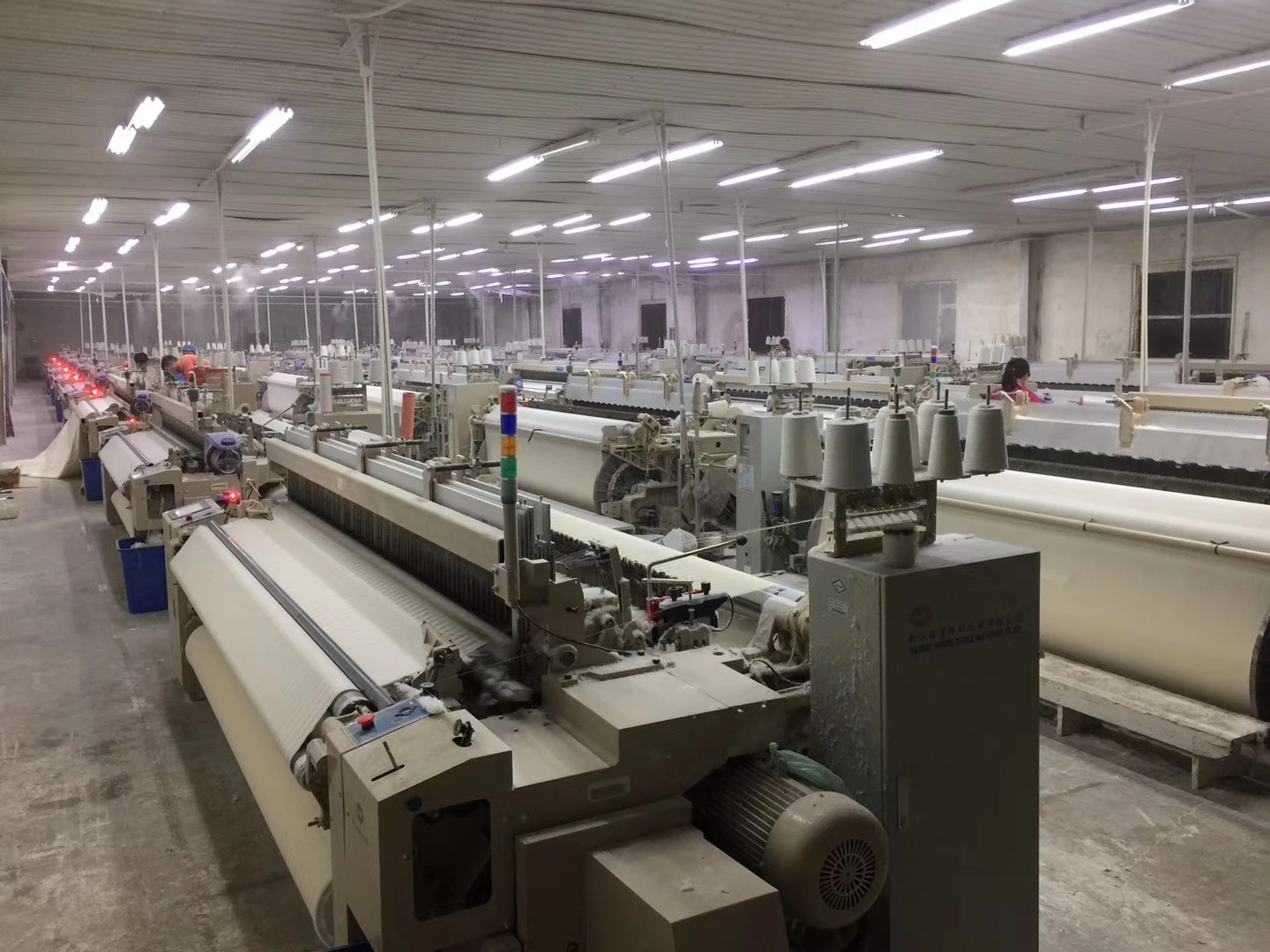 233TC  40S*40S 133*100  downproof 100% cotton percale fabric for down feather quilt pillows