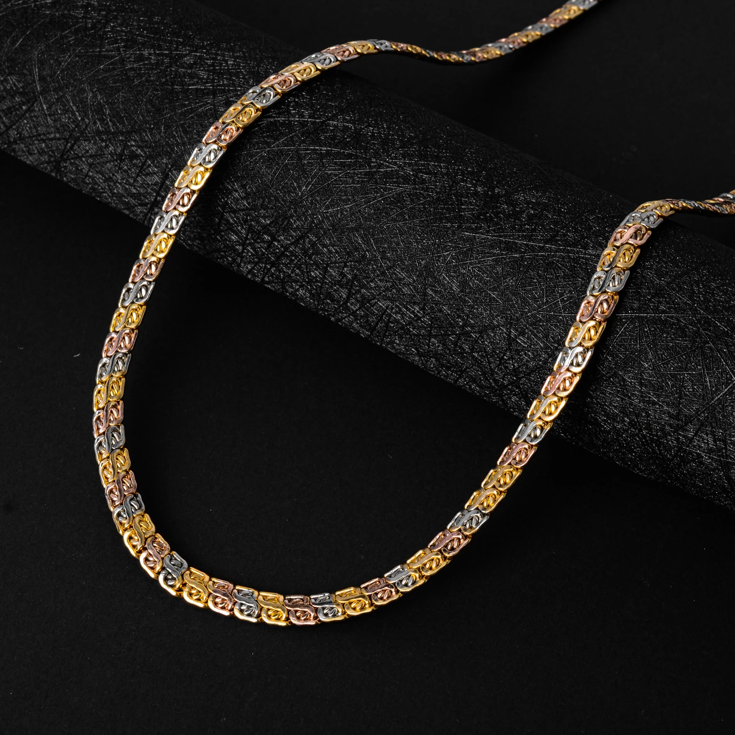 

Fashion Jewelry 2021 5.5mm Link Chain Necklace Three Color Necklace Women Dubai High Quality Geometric For Party Gift