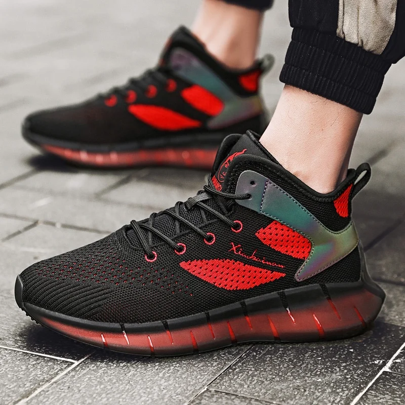 

New Brand Logo Custom Reflective Sport Shoes Men Running Walking Chunky Shoes joggers Cool Men'S Fashion Sneakers Sock Boots
