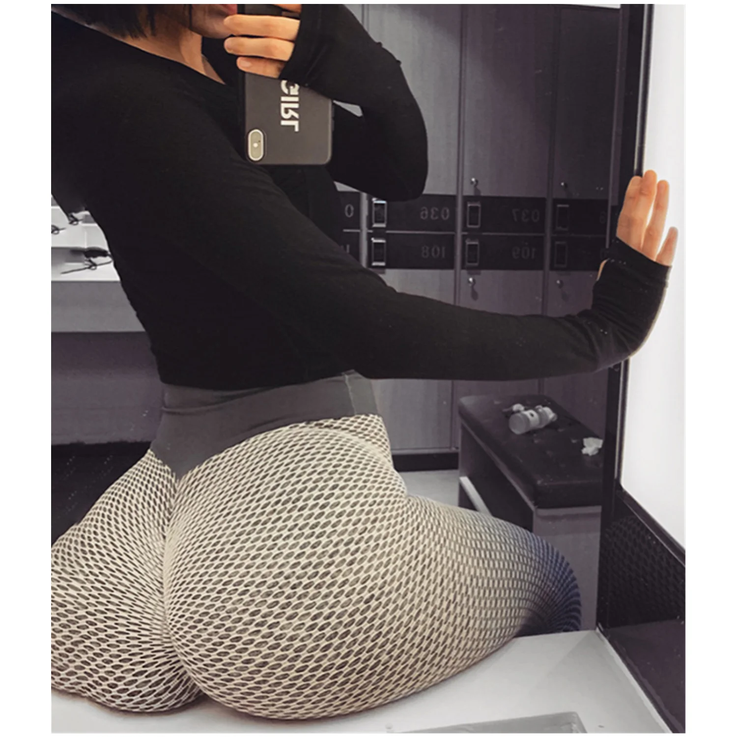 

4XL Bubble Mesh Hole High Fashion Women Workout Leggings Tummy Control Scrunch Butt Leggings