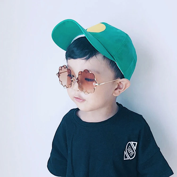 

Newest Fashion Luxury Cute Boys Girls Sun Glasses Rimless  Sunglasses Flower Shaped Kids Sunglasses 2020 UV400 Unisex CE