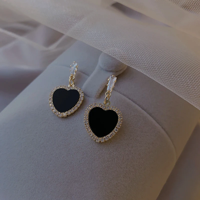 

Korean Fashion Temperament Black Women's Jewelry Retro Small Fresh Square Earrings