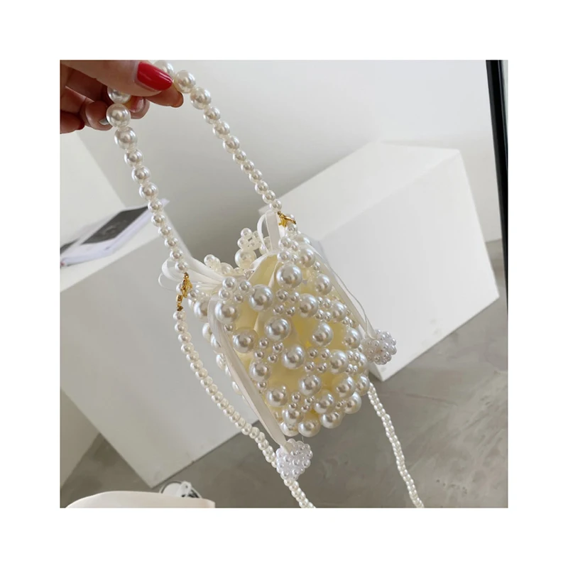 

Niche Pearl Designer Bucket Bags Women Drawstring Nylon Handbags Beaded Fashion Straddle Purses Mini Mobile Phone Sac Girl Bolsa