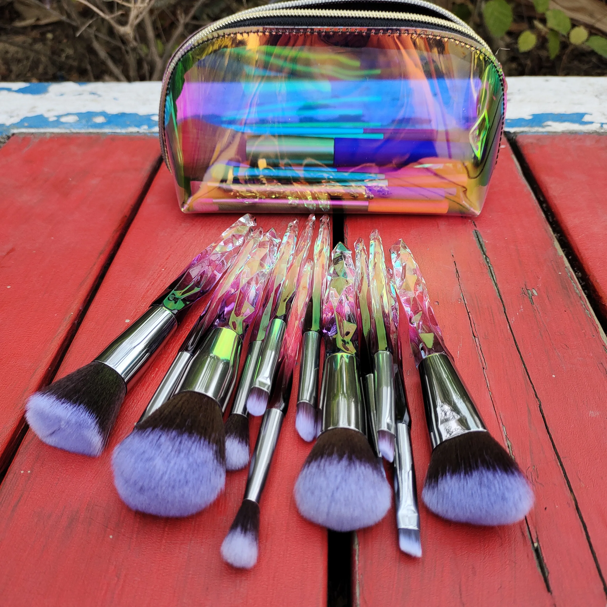 

Amazon Hot Selling 10pcs Crystal Makeup Brushes Transparent Diamond Crystal Handle Makeup Brush Set, 8 colors