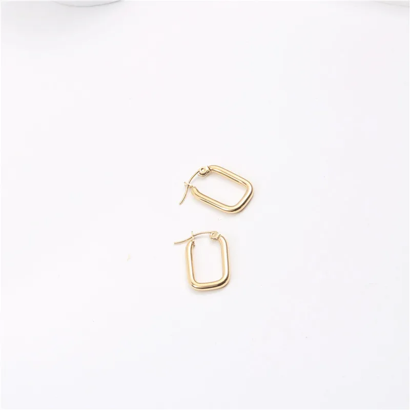 

2021 Trendy Earring 18K Gold Plated Trendy Simple Hoop Earring Design Jewelry Wholesale