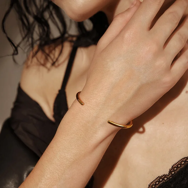 Fashion Basic Cuff Bracelet Manchette Gold Color Stainless Steel Bangle for Women Bracelets Bangles Pulseira Wholesale 8788