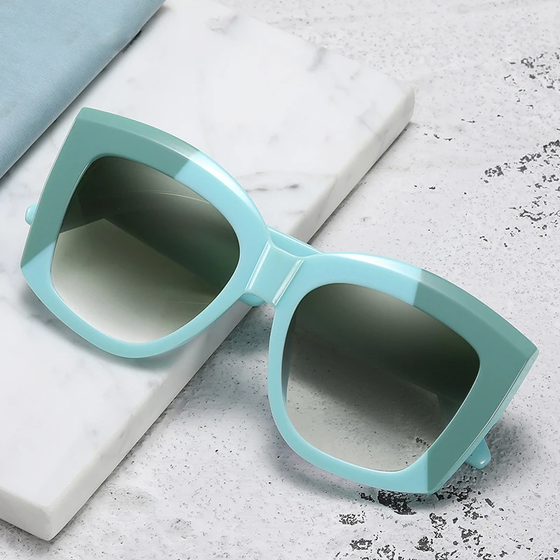 

2022 New Three Dimensional Cutting Fashion 2021 New Arrivals In Stock UV400 Personality Ladies Square Sunglasses, Custom colors