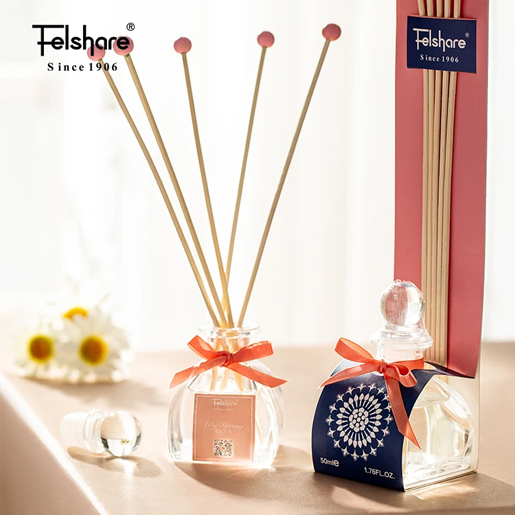 

Manufacturer Luxury Glass Fragrance Essential Oils Reed Diffuser Aroma Reed Diffuser with Box Custom