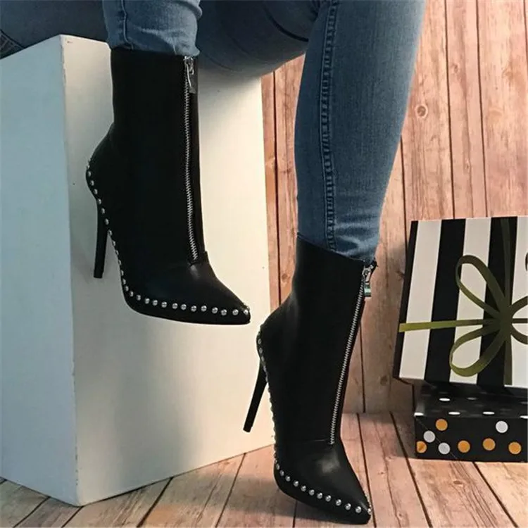 

LFZ-49 2021 New Design Fashion Ladies Winter Ankle Boots Wholesale Punk Rivet Super High Heels Boots