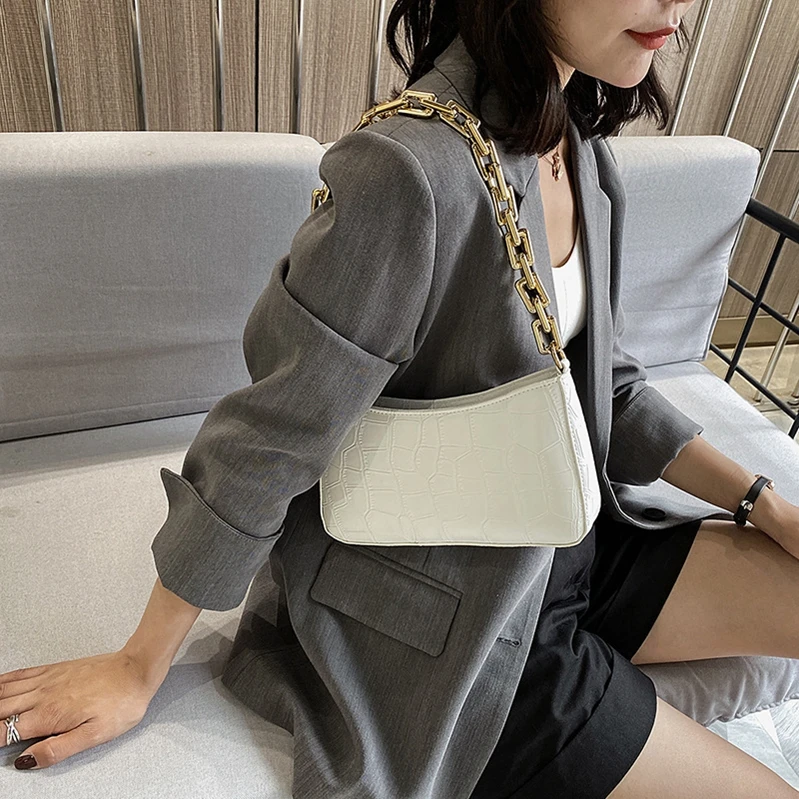 

XP1100 2020 new crocodile pattern women fashion small square personalized custom trend shoulder hand