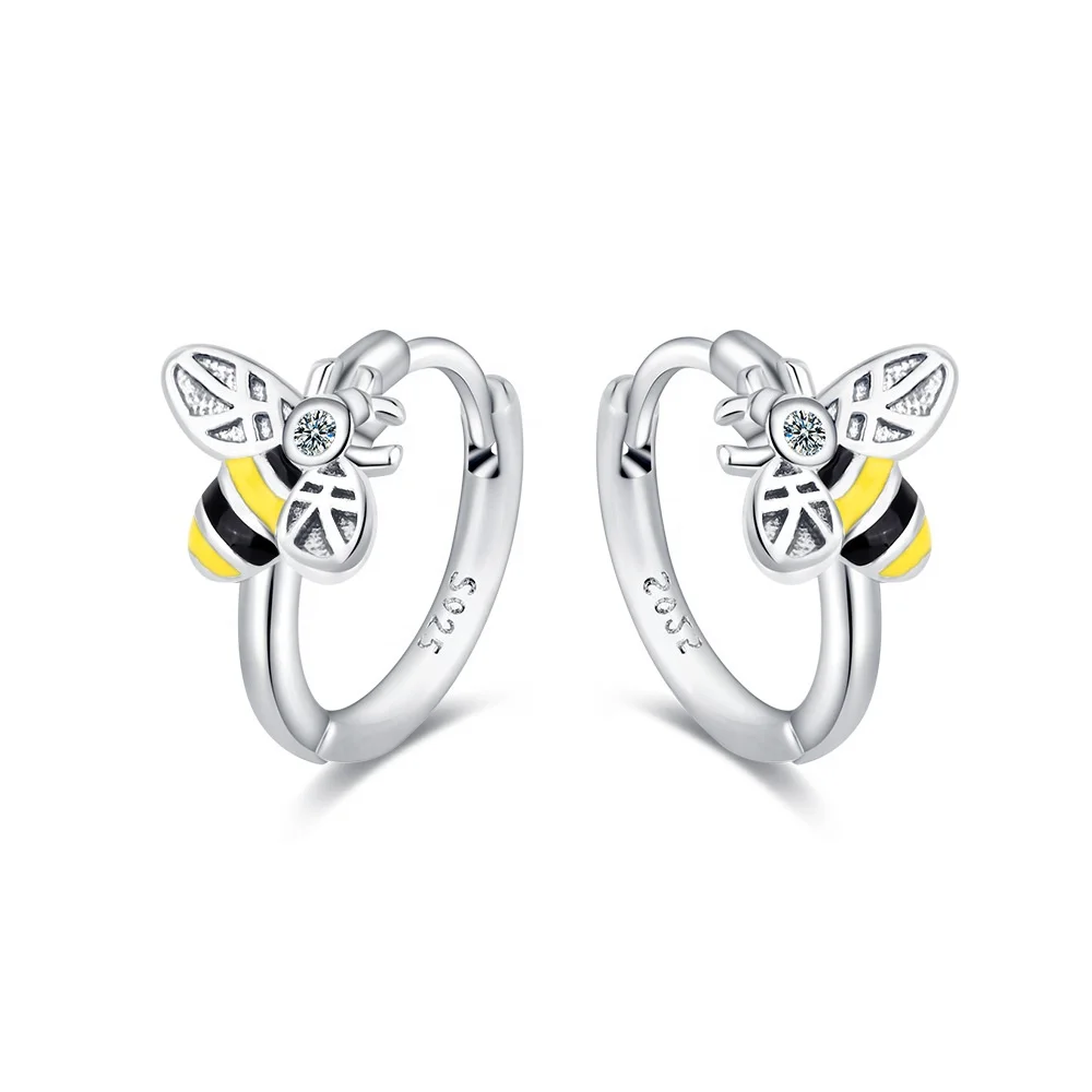 Lovely Yellow Bee Design Jewel