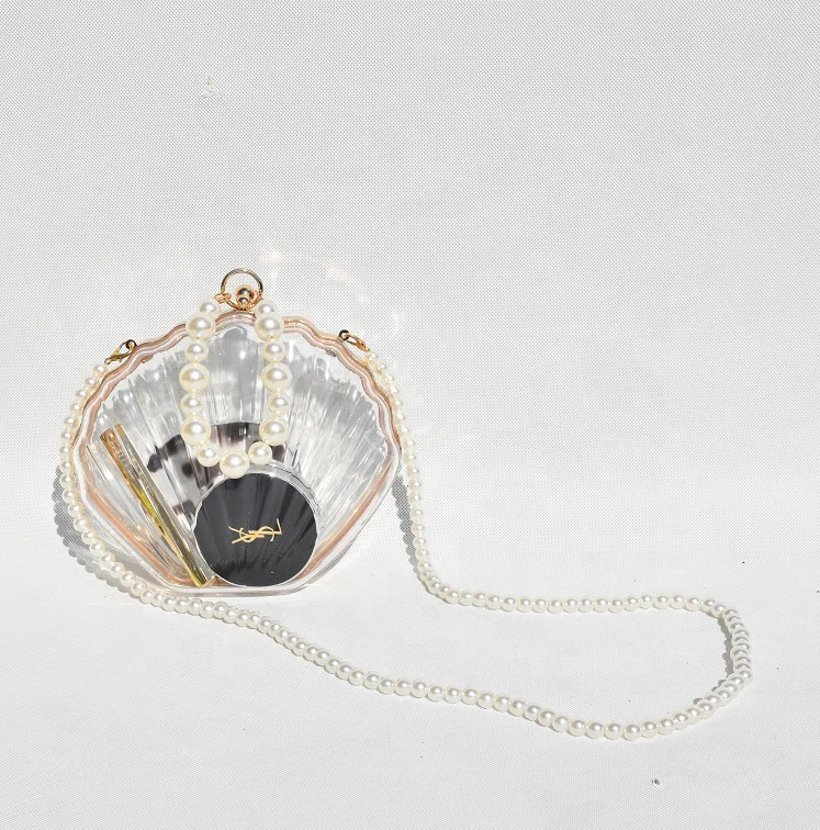 

Fashion Women Designer hanging transparent Clip Pearl Chain Shell Bags acrylic jewelry Clutch bag