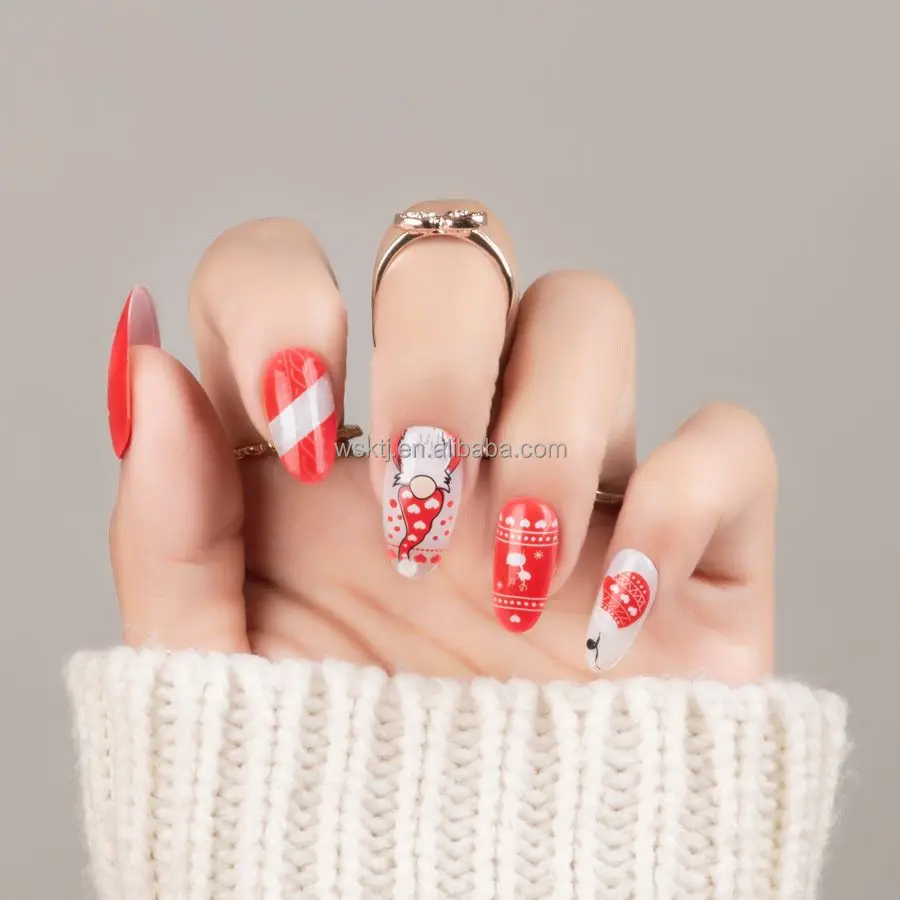 

2023 whole sale xmas christmas new year design fashion nails shinny press on nails