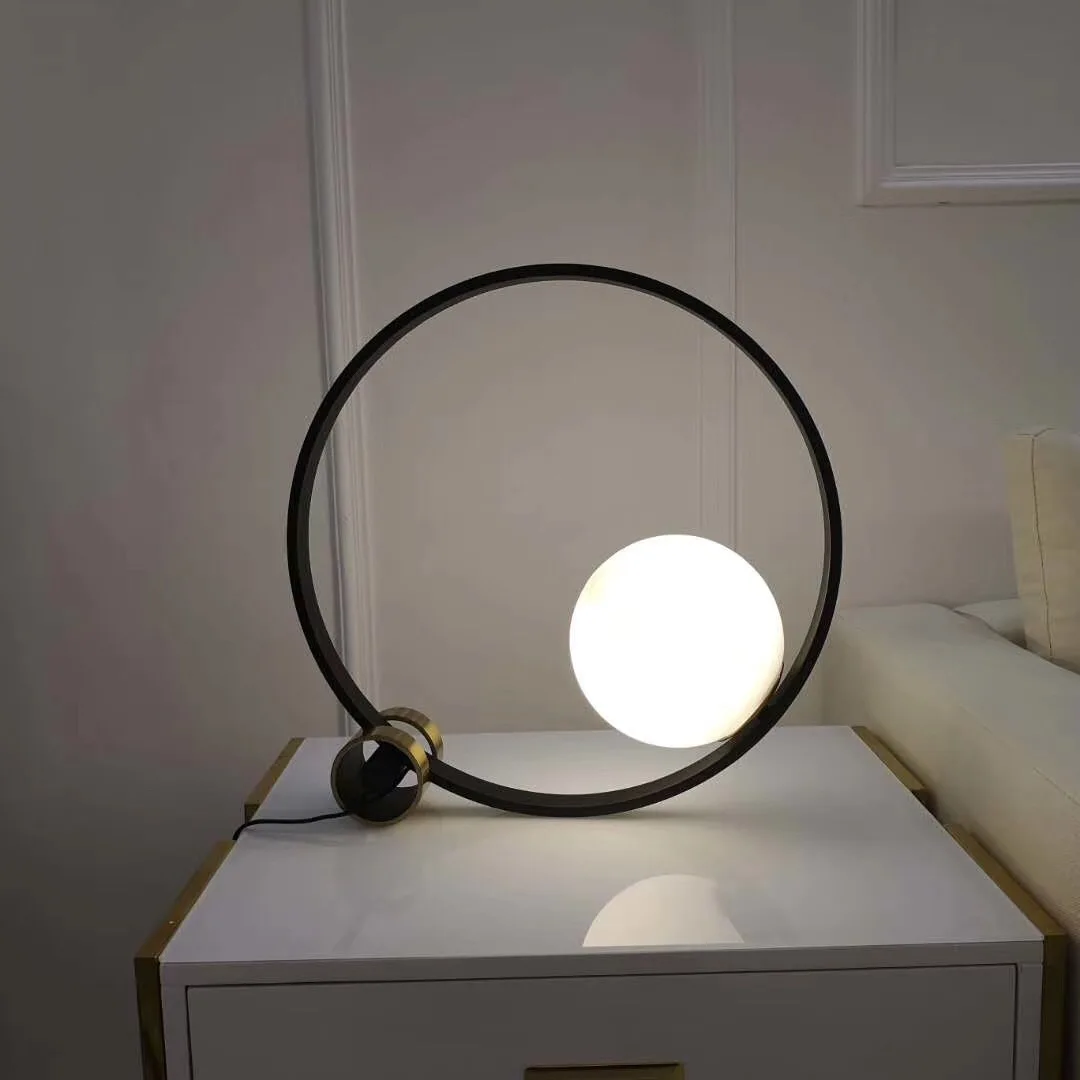 New design creative black circle led desk light indoor acrylic living room lighting bedside table lamp