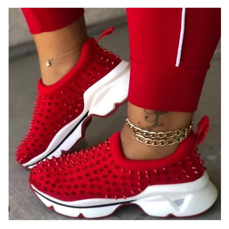 

New Fashion Rivet Platform Shoes Sneakers Custom Gym Shoes Luxury Sneakers For Women, Customized color