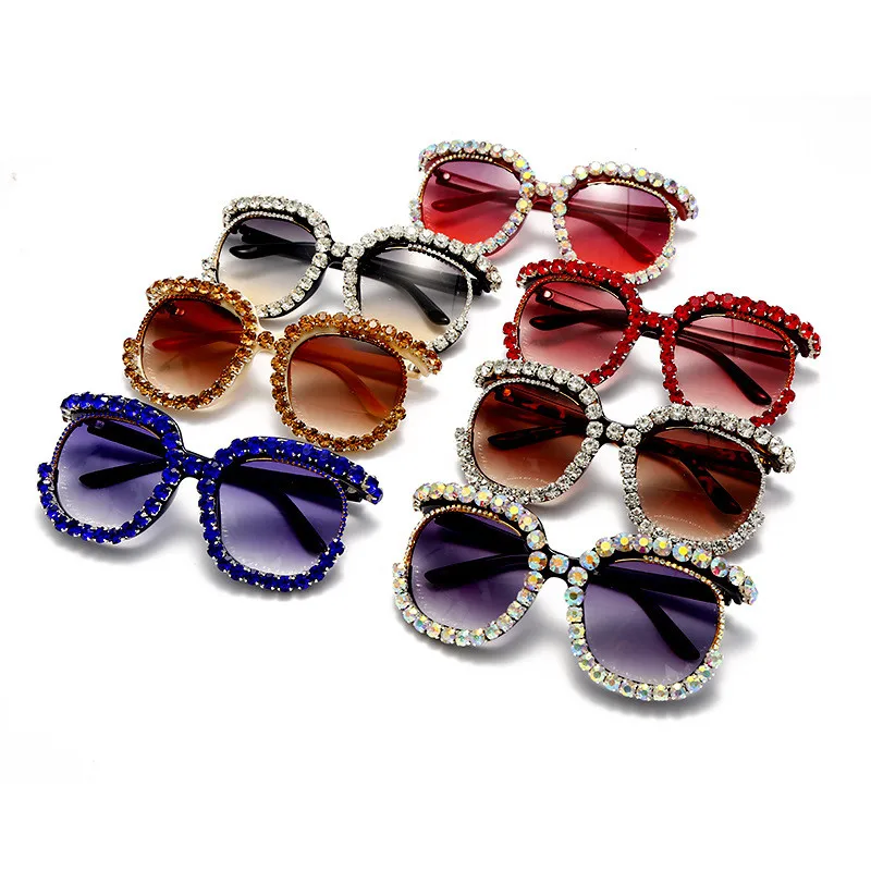 

Luxury Handmade Craft Women Bling Diamonds Sunglasses Elegant UV400 PC Gradient Lens PC Frame Fashion Shades Sunnies Sun Glasses