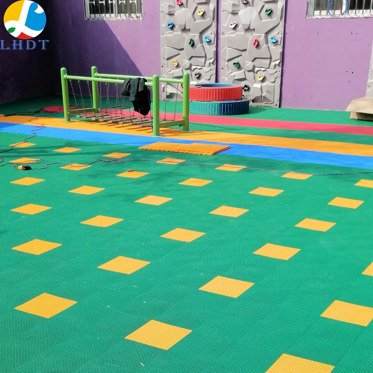 

PP plastic Kindergarten outdoor indoor playground suspended interlock floor for sale, Black, white, grey, blue, green, yellow, red, orange