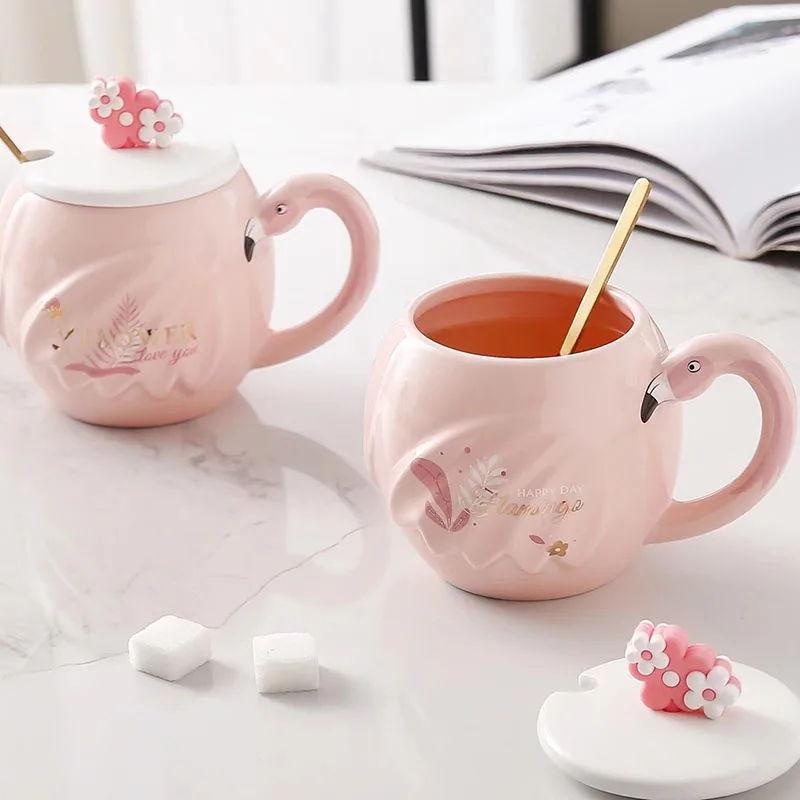 

UCHOME Creative embossed flamingo ceramic mug with lid and spoon, Mixed in random
