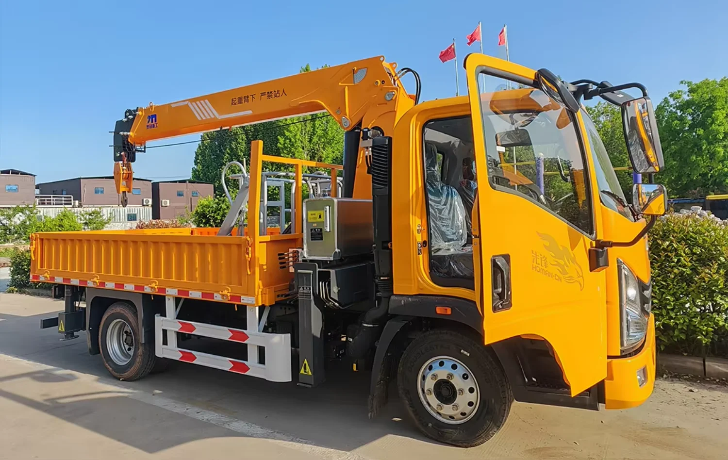 20M Aerial Platform Truck High Efficiency Truck Mounted Crane Lifting for Construction and Maintenance