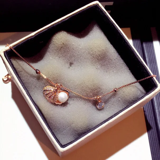 

Delicate Trendy Rhinestone Crystal Charm Bracelet 18k gold plated Beads Chain Diamond Shell Pearl Pendant Bracelet For Girls