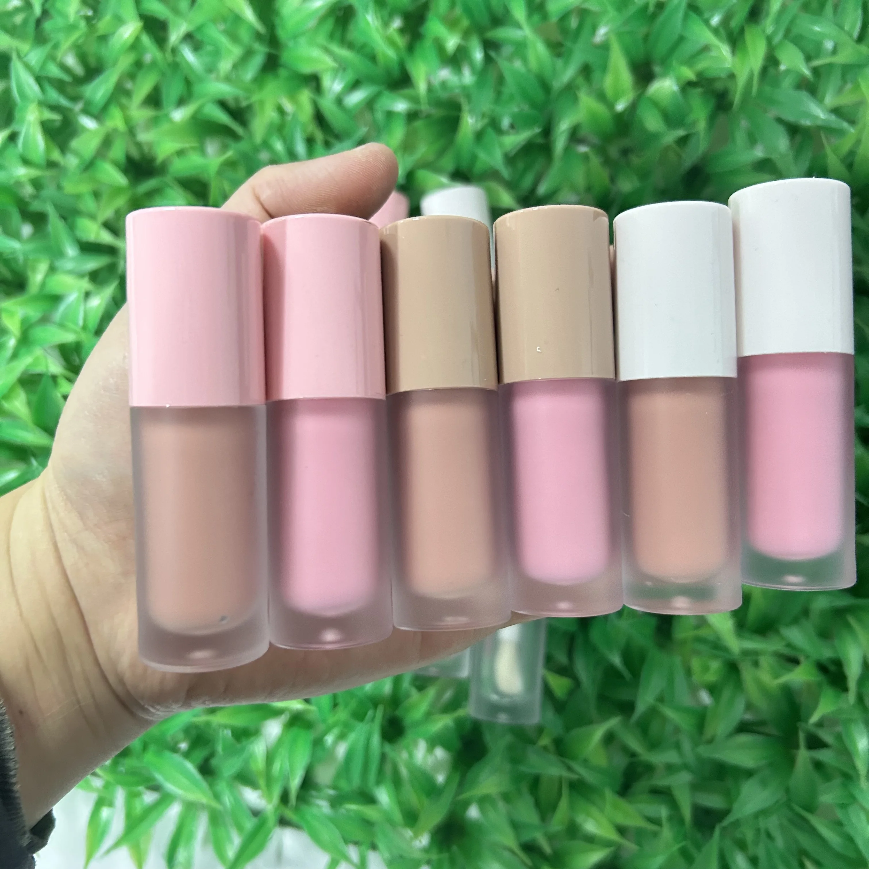 New Lip Gloss Tube Frosted Glossy High Shine Vegan Lip Gloss Private Label