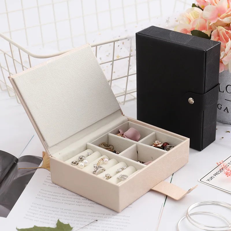 

Wholesale China Portable Custom Logo Jewelry Storage Box Folding Storage Box Collapsible Storage Box, Black/white