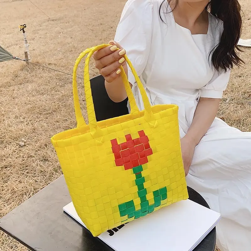 

Summer New Hollow Jelly Basket Beach Vacation Large-capacity vacation bag female