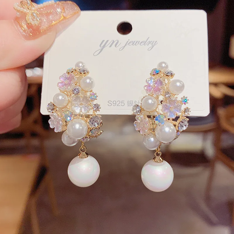

Korean Vintage Crystal Simple Crystal Flower Dangle Earrings For Women Fashion Imitation Pearl Jewelry Gifts, White