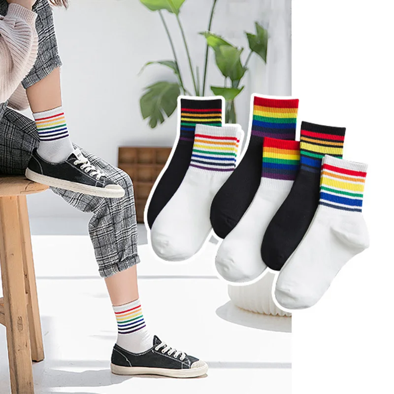 

Drop shipping Short Daily Wear Fashion Colorful Rainbow Striped women crew socks
