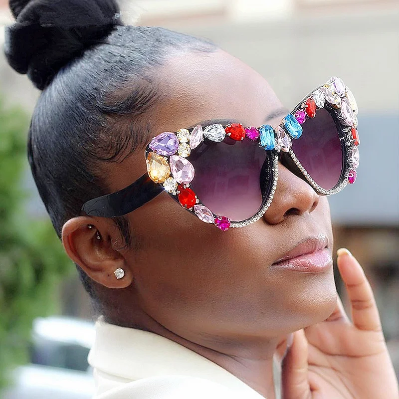 

New Arrivals 2021Sunglasses Wholesale Luxury Fashion Cat Eye Sunglasses UV400 Pearl Rhinestone Sunglasses For Women, Custom colors
