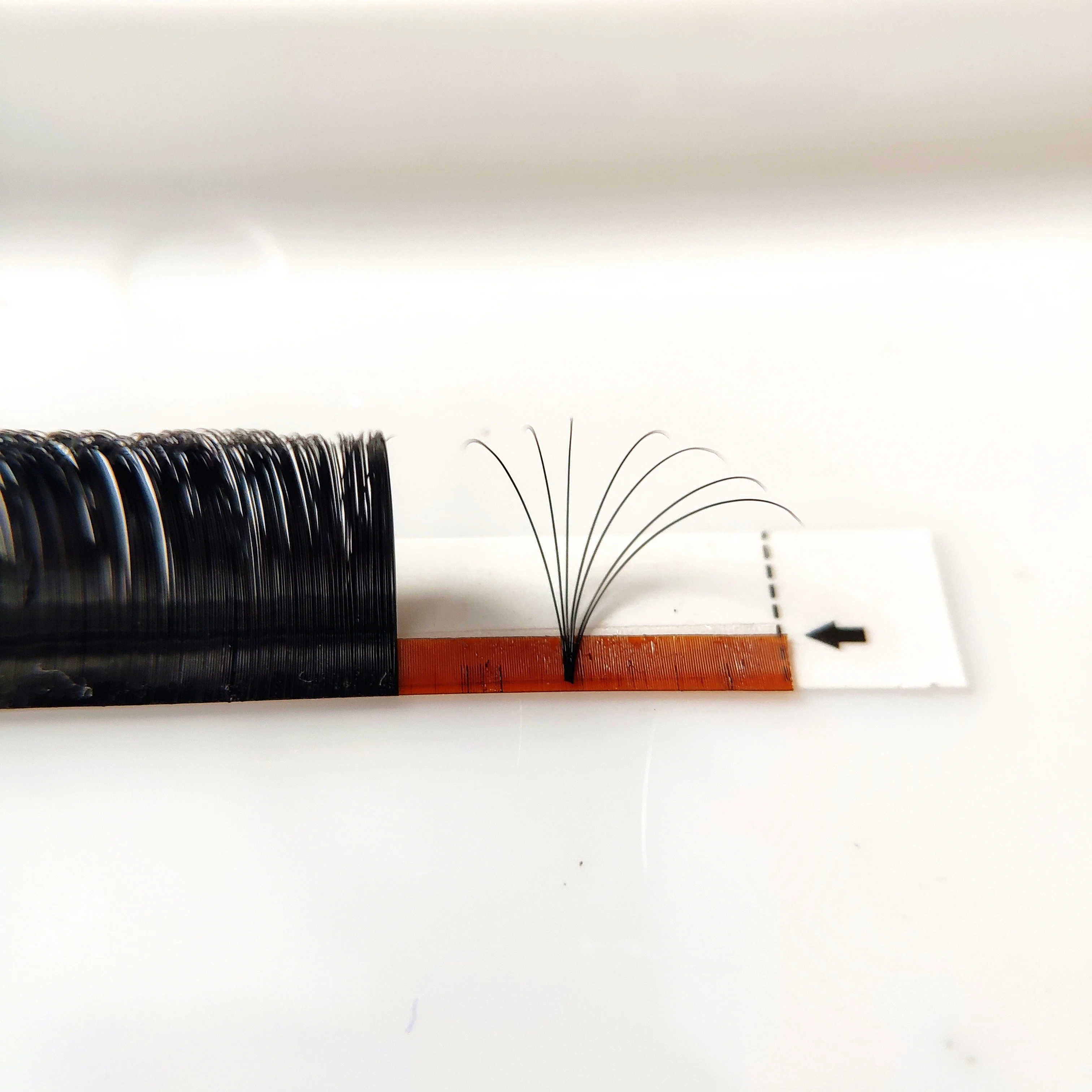 

Best false eyelashes synthetic silk easy fanning eyelash extensions 0.03 0.05 0.07 volume lash extensions cosmetic eyelashes, Black