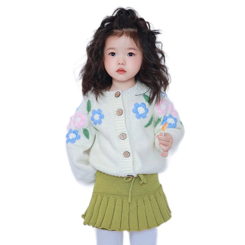 

factory custom design Baby Girls Embroidered flowers Sweater Winter Kids Knitwear Retro Round Neck Kids cotton Cardigan