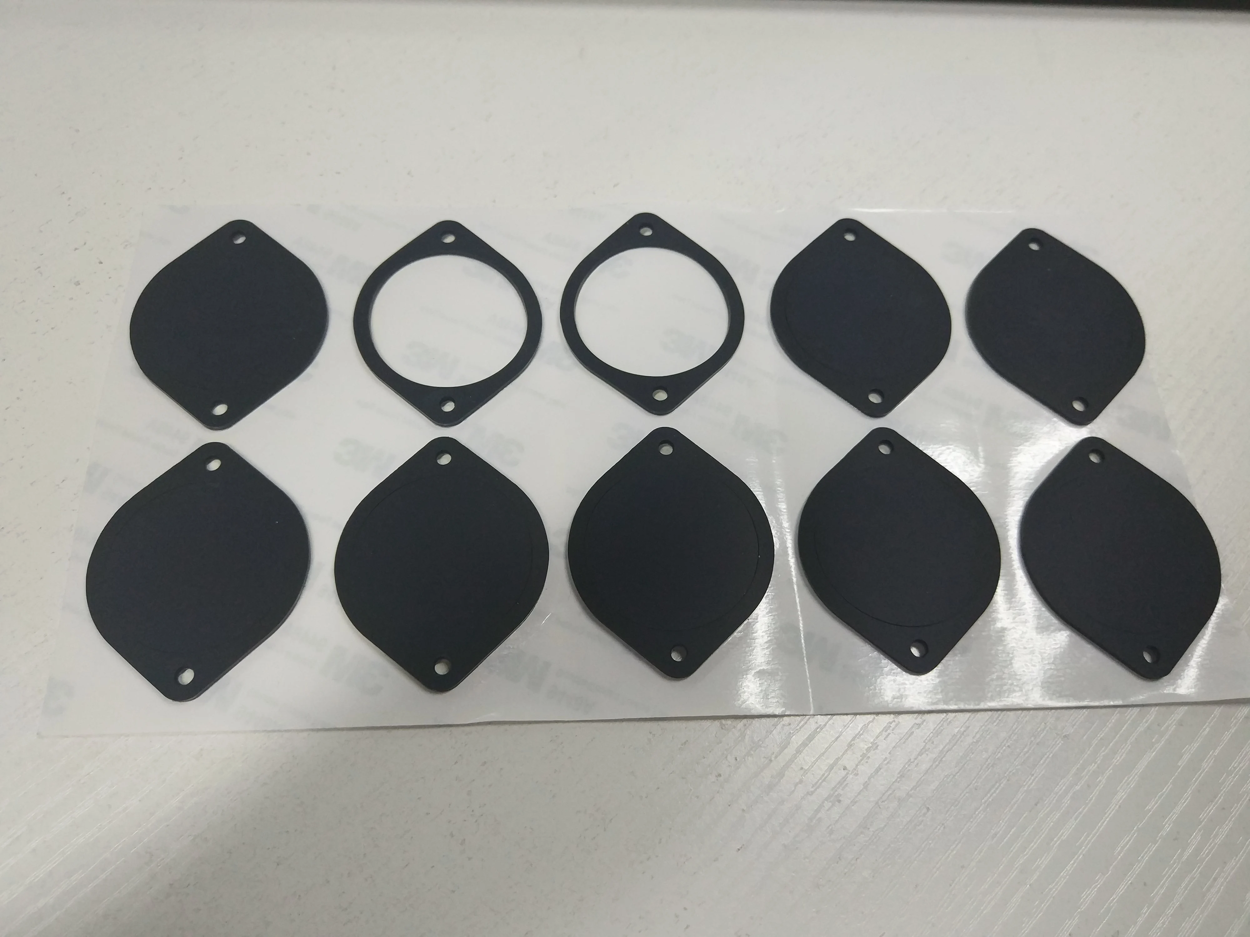 
emi conductive pu foam in place gaskets foam gasket epdm 