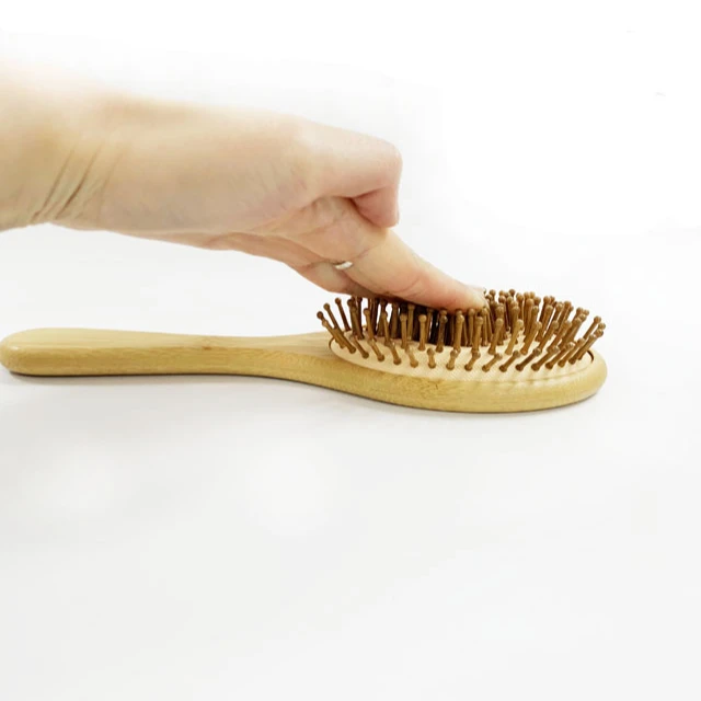 

2021 new widetooth wooden massage comb can be customized hair scalp massage combs for black women, Burlywood