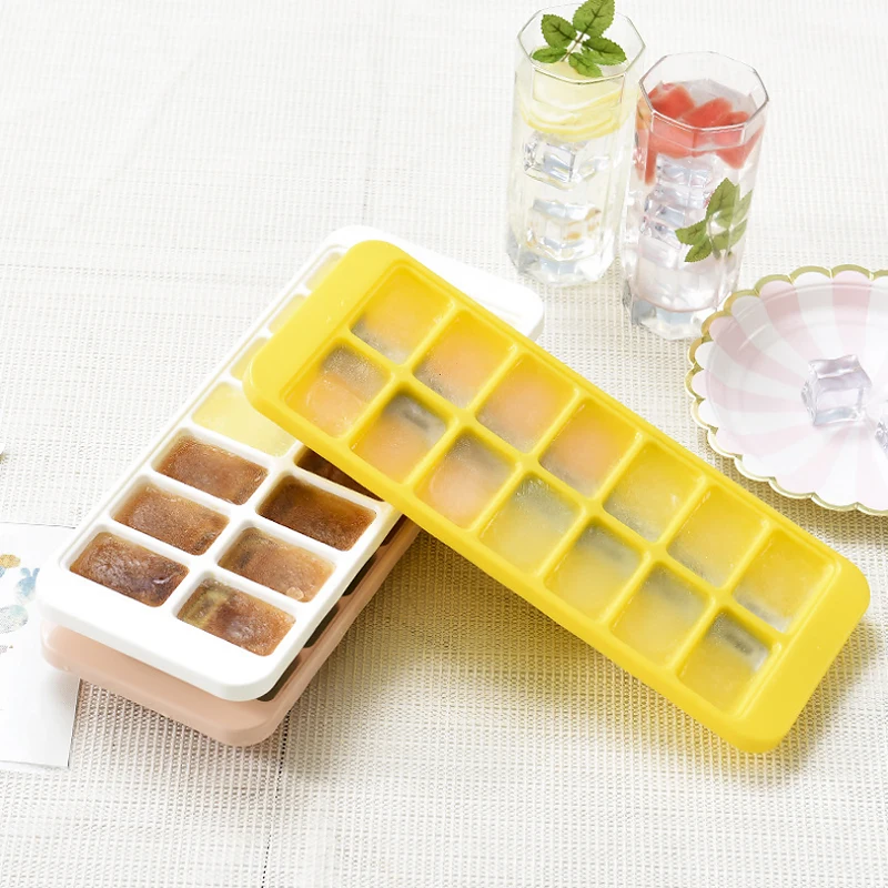 

Silicone Ice Cube Trays, Easy Release Ice Cube Sticks for Water Bottles, Reusable & Flexible Food Grade Ice Cube Square Molds