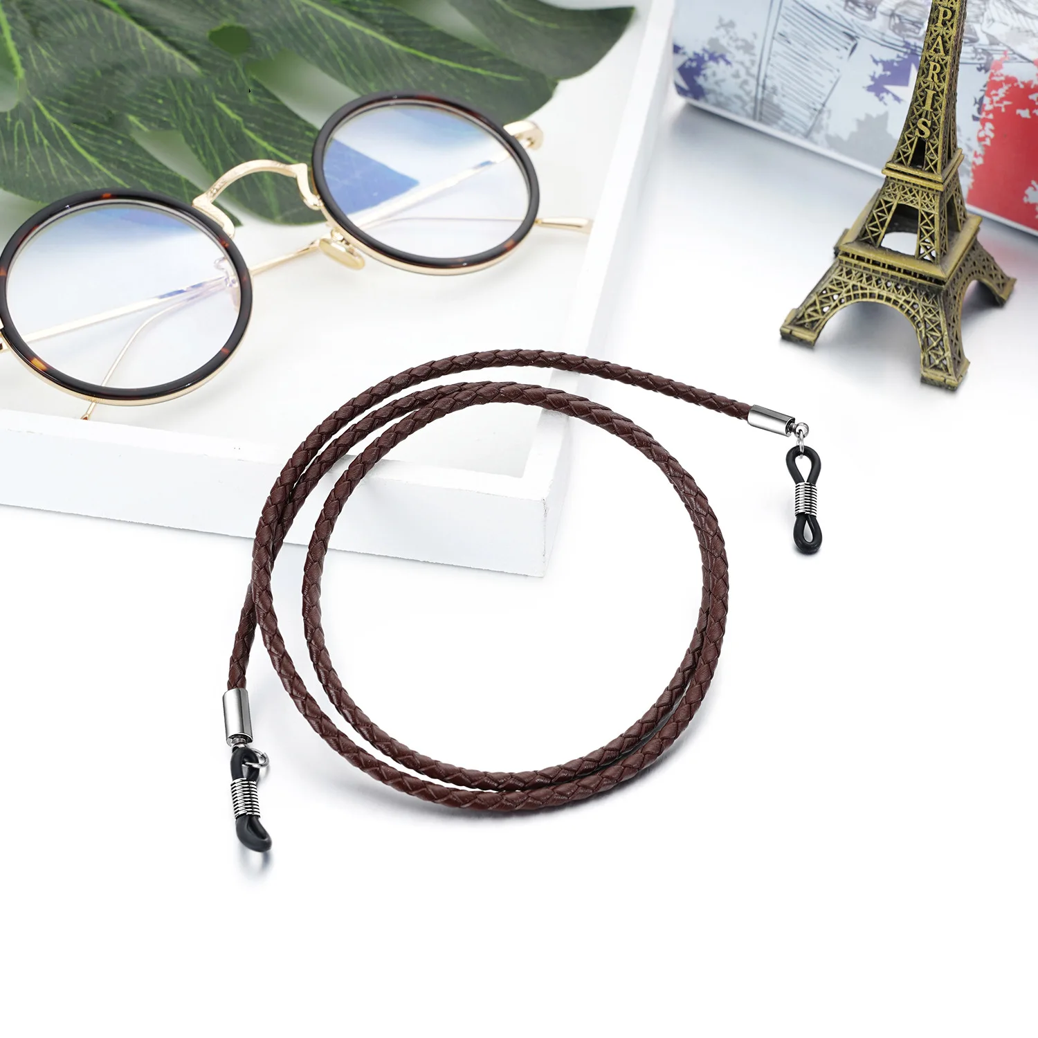 

Hot Sale New Fashion Leather Rope Eye Sun Reading Glasses Facemask Strap Chains Sunglasses Chain for Women, Black ,brown